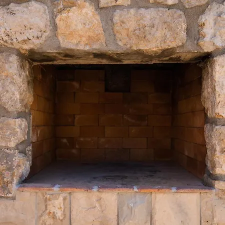 Pod Nespolom Διαμέρισμα *