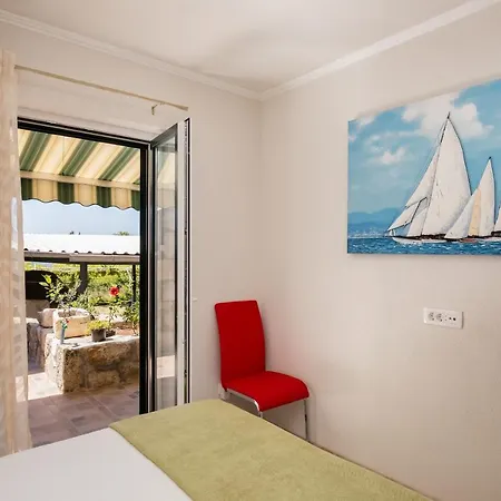 Apartment Pod Nespolom